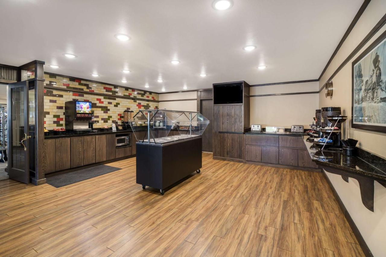Best Western Golden Spike Inn & Suites Hill City Kültér fotó