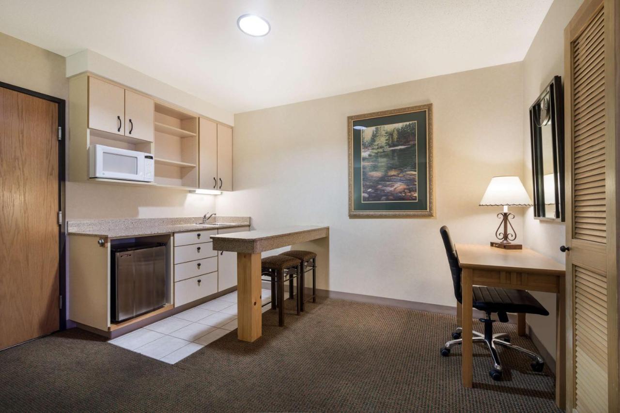 Best Western Golden Spike Inn & Suites Hill City Kültér fotó