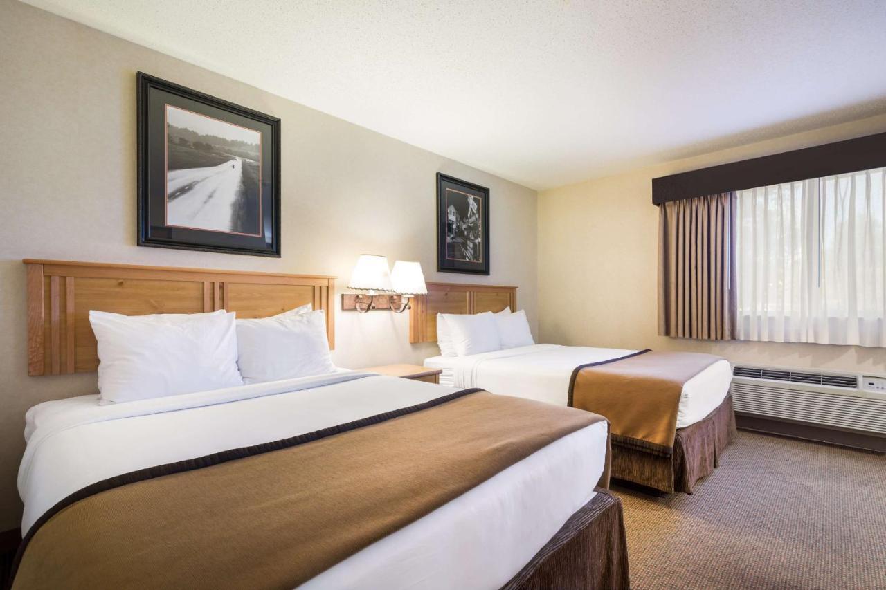 Best Western Golden Spike Inn & Suites Hill City Kültér fotó