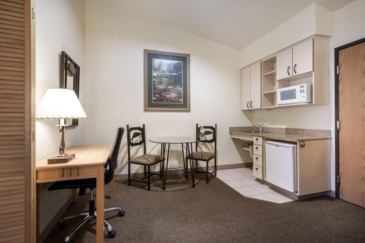 Best Western Golden Spike Inn & Suites Hill City Kültér fotó